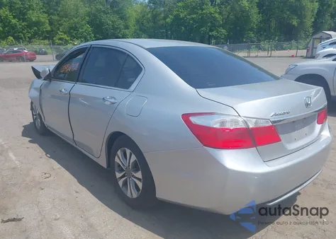 2015 Honda Accord Lx z USA, uszkodzony, nr VIN 1HGCR2F32FA106261